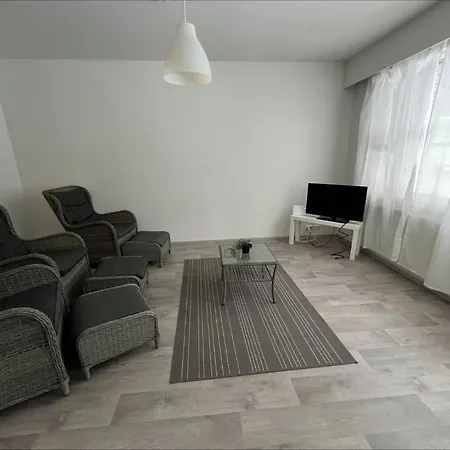 Ensitaival For 3 Persons דירה קאיאני